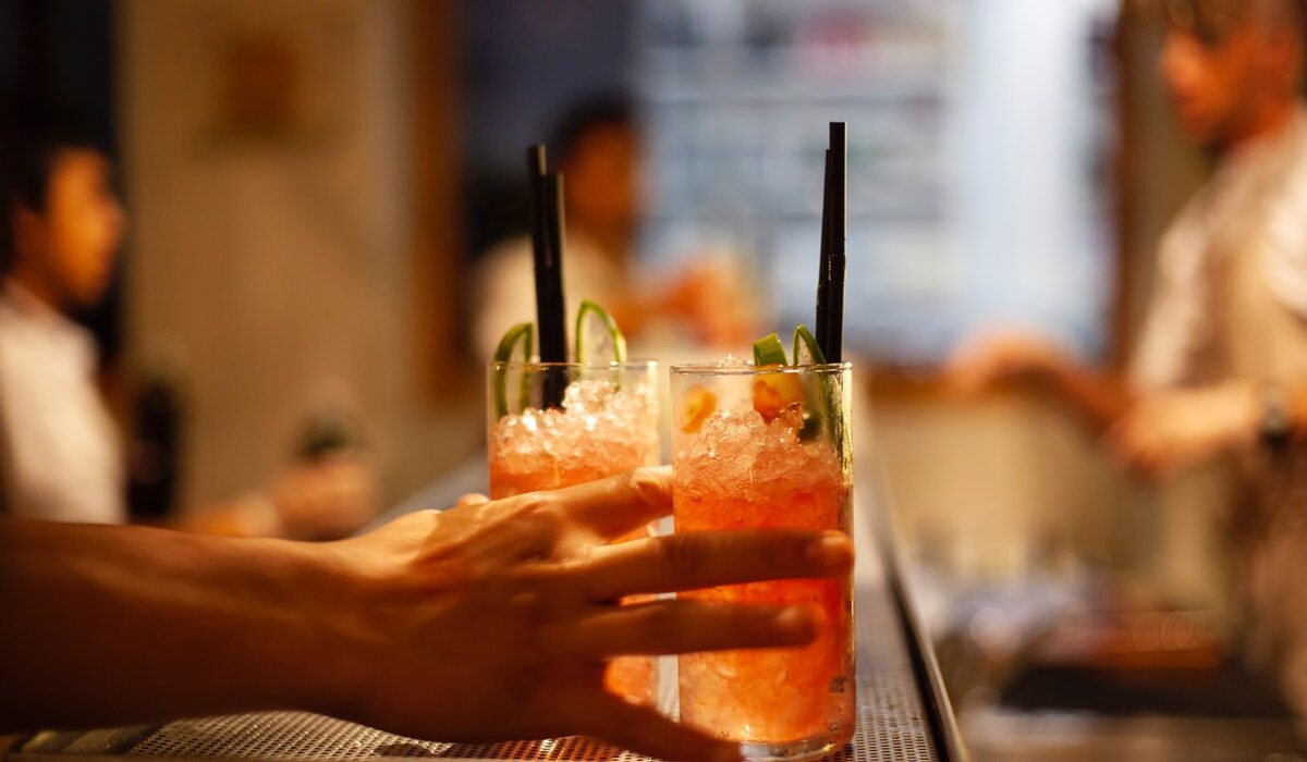 Bar training cocktail training